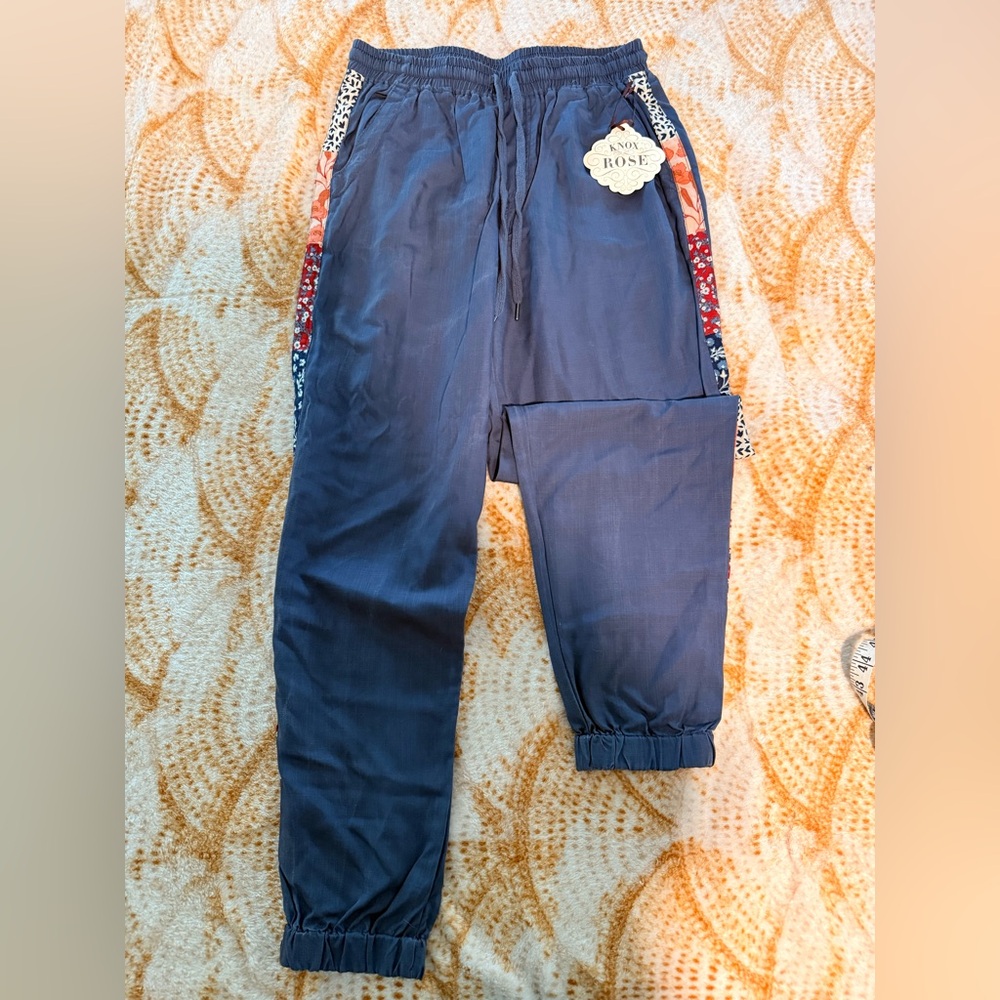 Knox Rose Navy Jogger Pants with Printed Side Panels Size S
